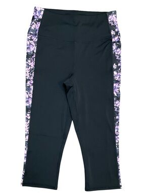 Skechers Black Capri Purple Floral Side Pockets Size Small, Medium, Large NWT